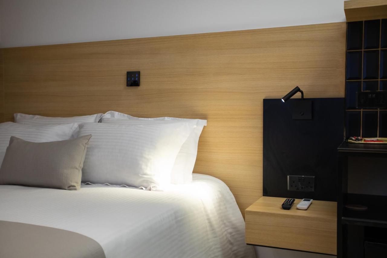 Alinea Urban Saripolou Square Aparthotel Limassol Exterior photo